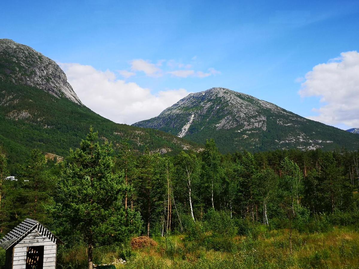 Kinsarvik Hostel Exteriör bild