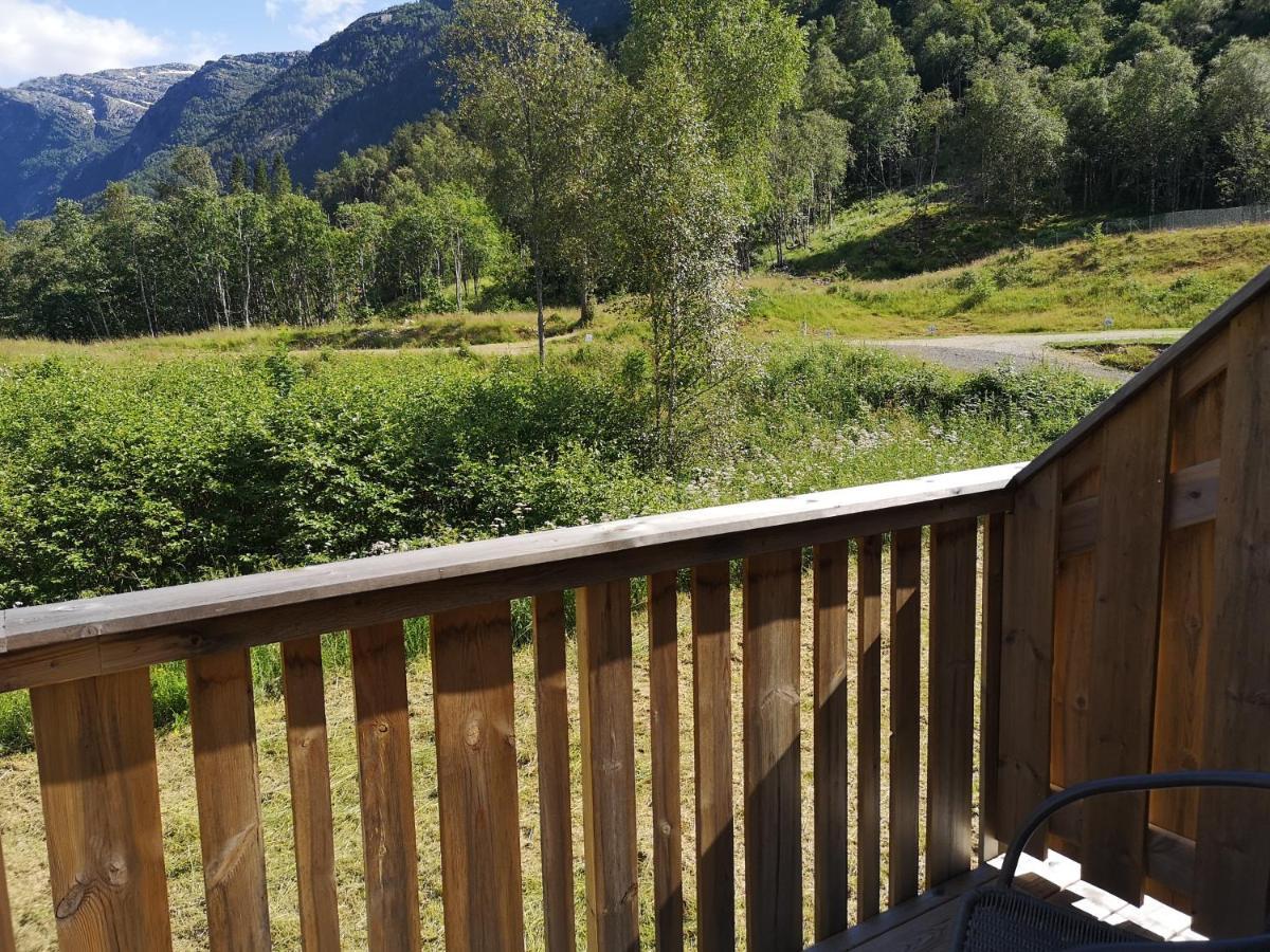 Kinsarvik Hostel Exteriör bild