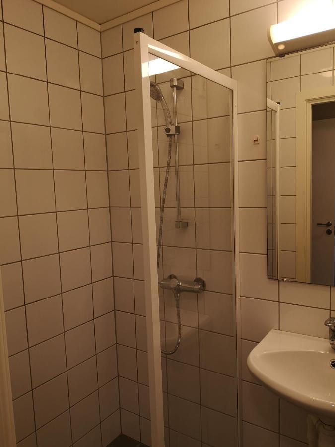 Kinsarvik Hostel Exteriör bild